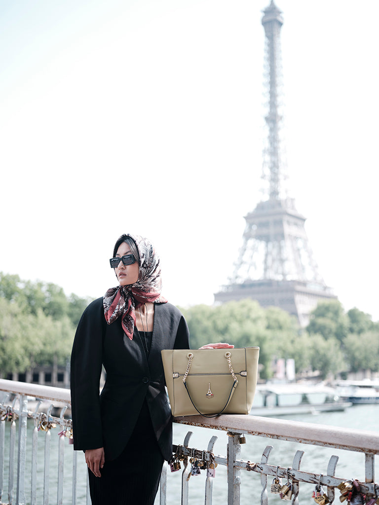 Zora Beige Tote Bag