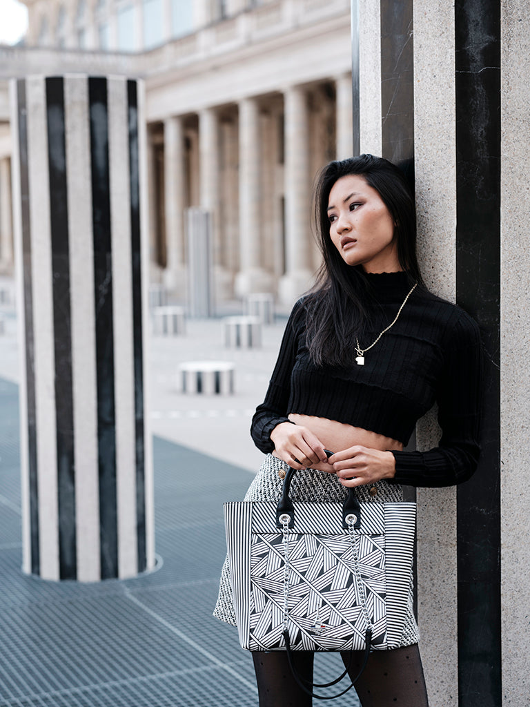 Bella Structured Tote Bag With Dual Carry Handles & Chain Straps